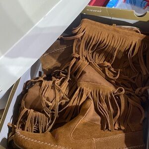 EUC Lauren Conrad fringe boots